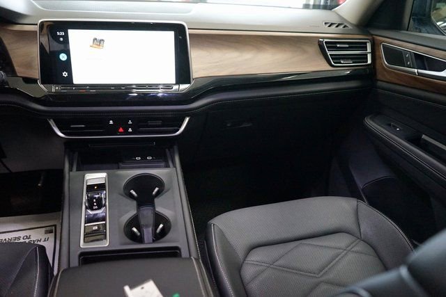 Used 2024 Volkswagen Atlas SE image 10