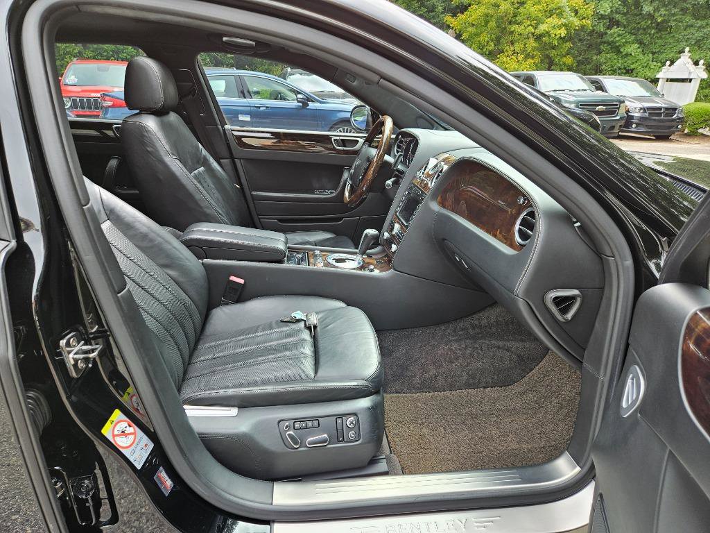 Used 2009 Bentley Flying Spur Flying Spur image 52