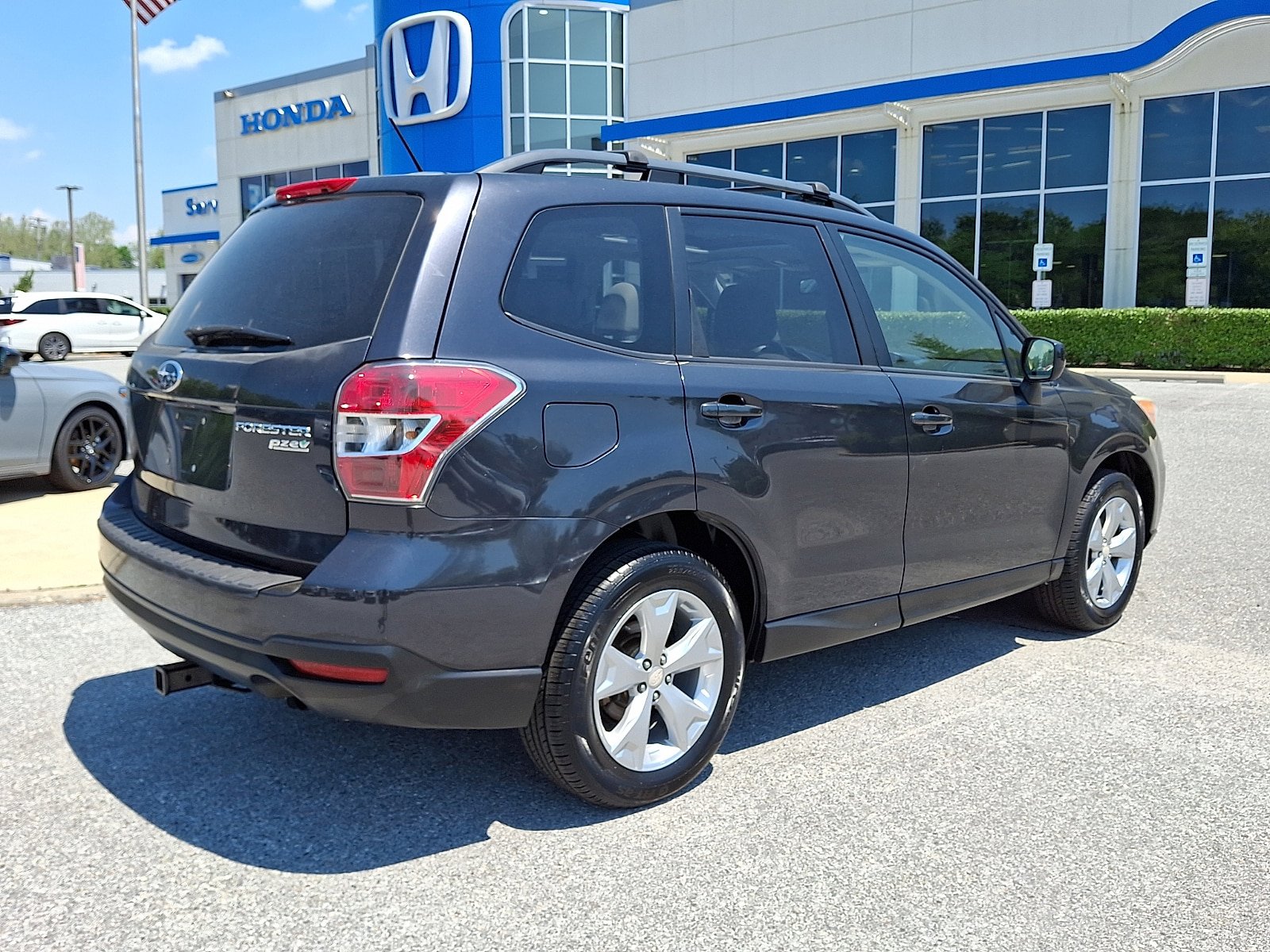 Used 2014 Subaru Forester 2.5i Premium w/ Popular Package #1 AWD/4WD image 6