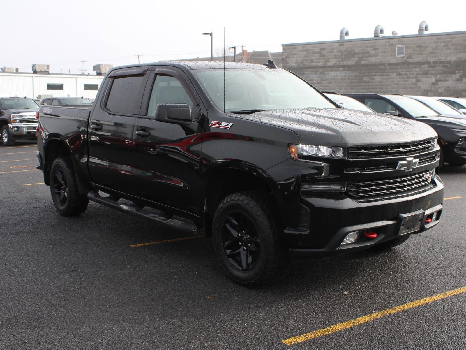 Used 2019 Chevrolet Silverado 1500 LT Trail Boss AWD/4WD image 3