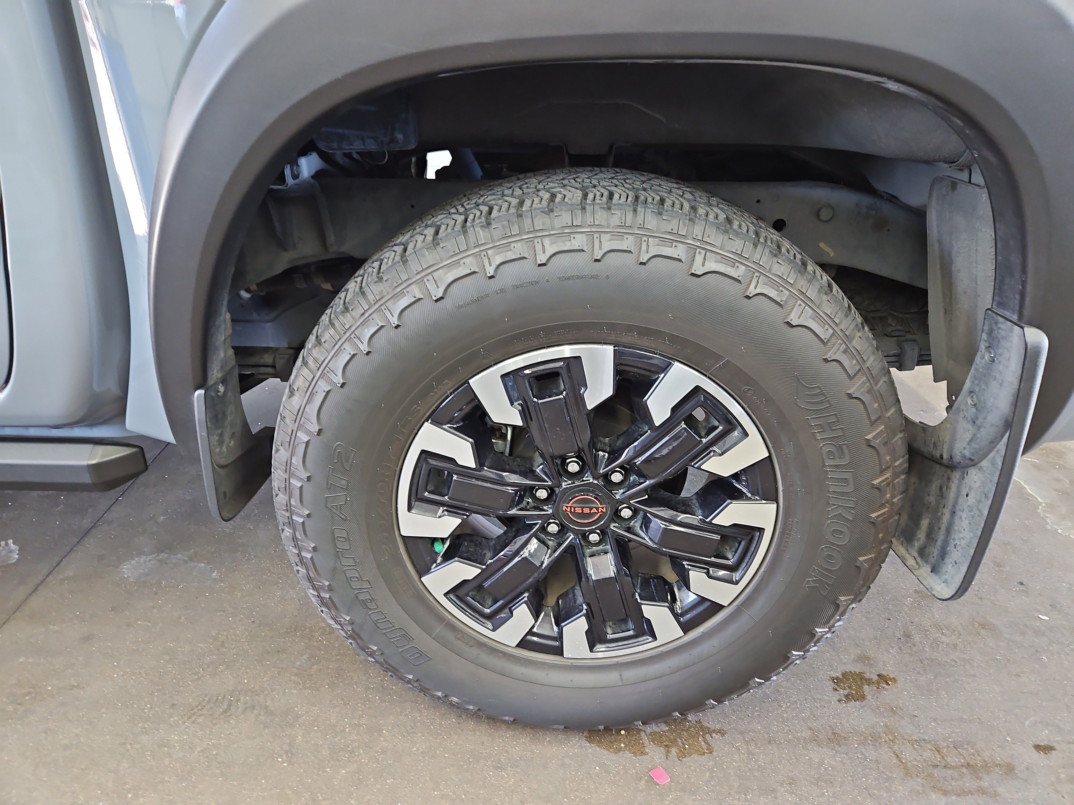 Used 2023 Nissan Frontier PRO-4X w/ Pro Convenience Package AWD/4WD image 22