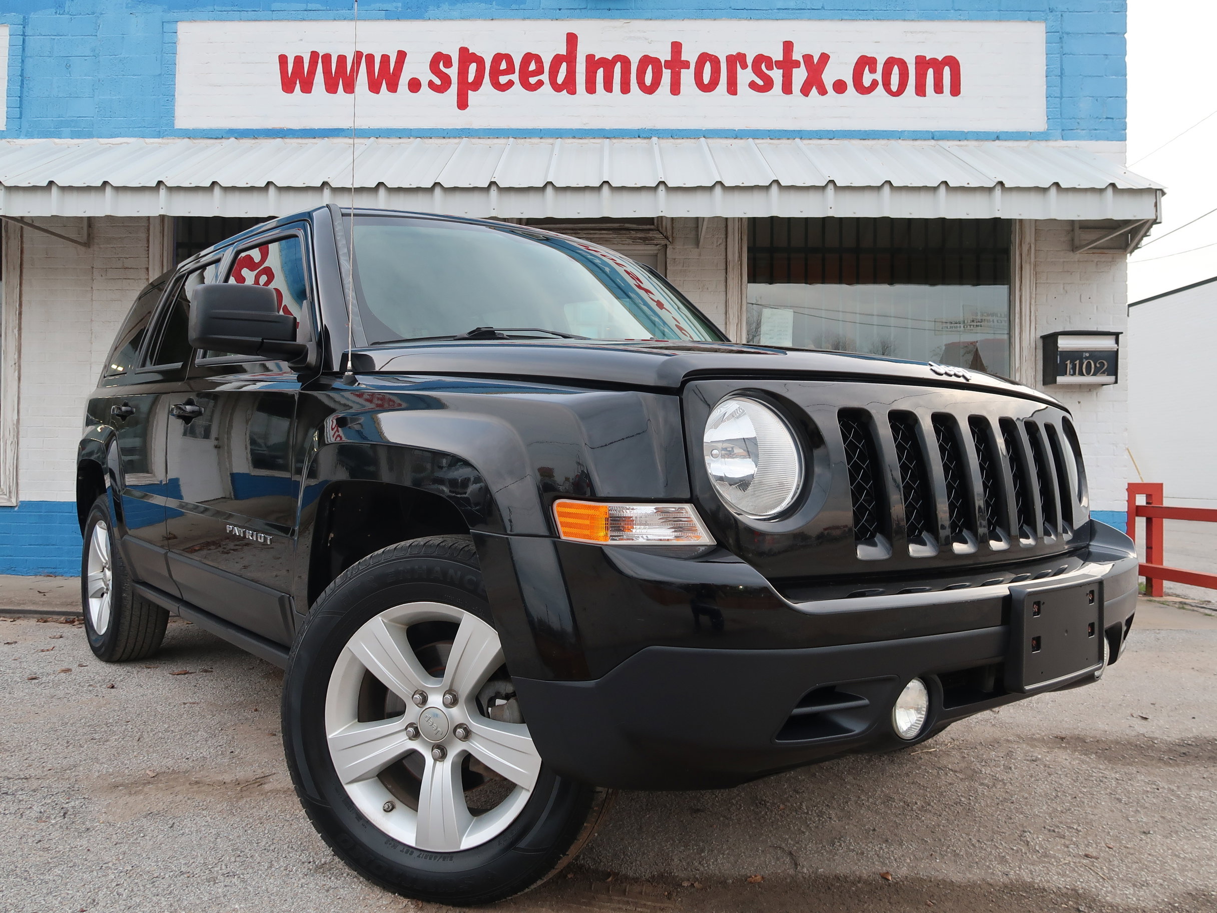 Used 2015 Jeep Patriot Sport w/ Power Value Group image 2