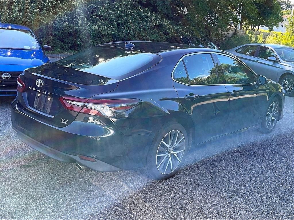 Used 2021 Toyota Camry XLE w/ Carpet Mat Package (TMS) AWD/4WD image 6
