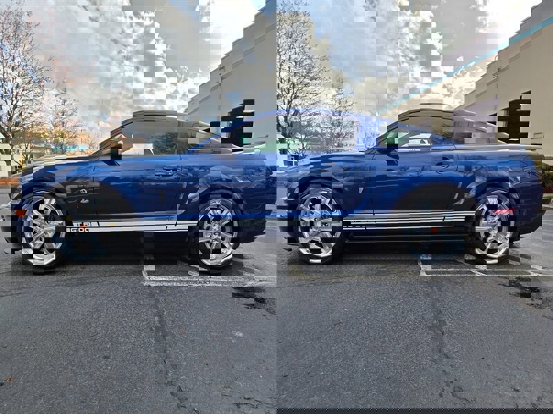 Used 2008 Ford Mustang Shelby GT500 image 3