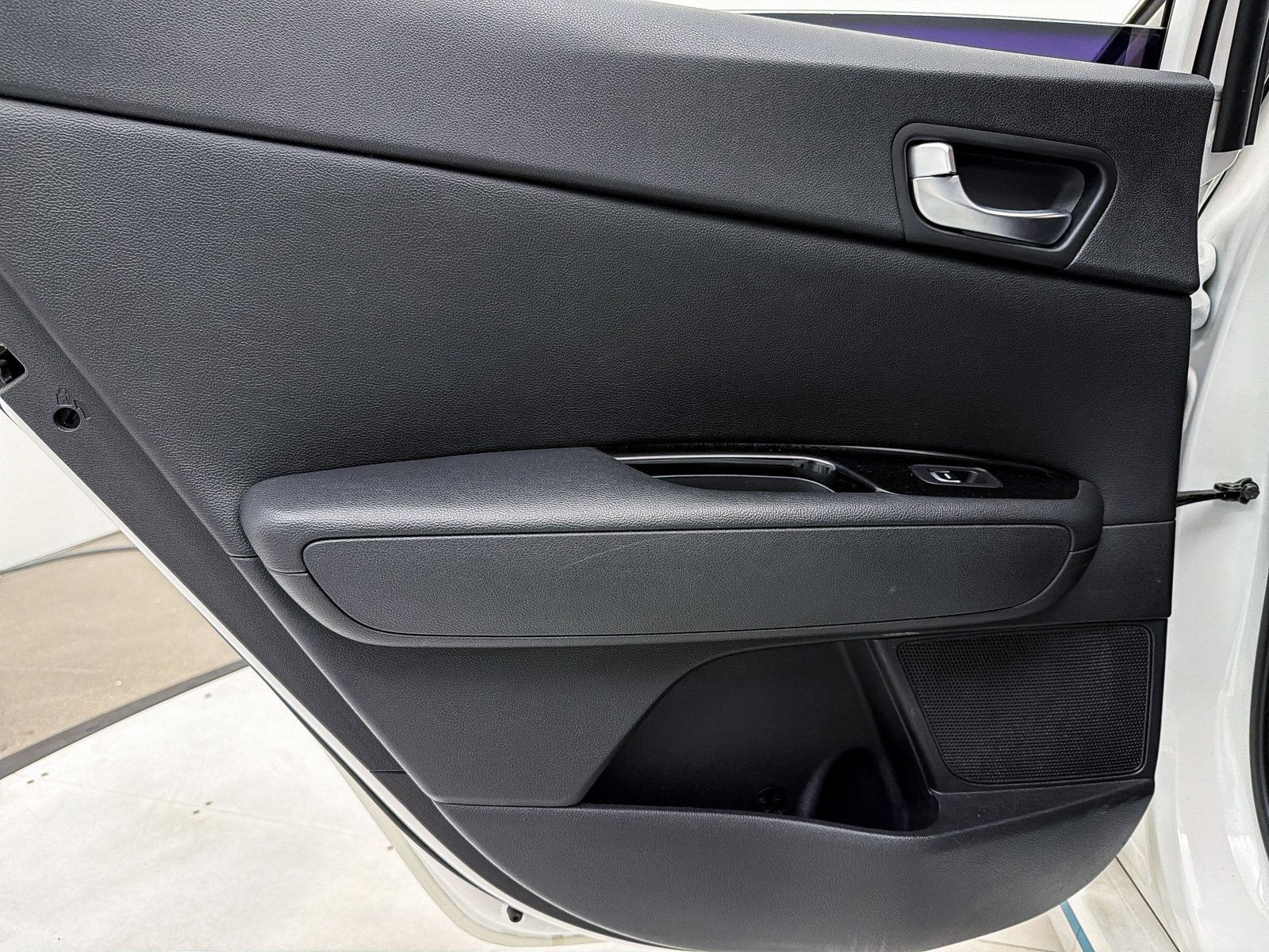 Used 2020 Kia Optima EX image 25