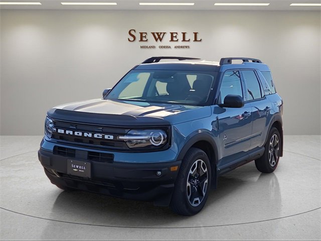 Used 2023 Ford Bronco Sport Outer Banks w/ Tech Package image 1