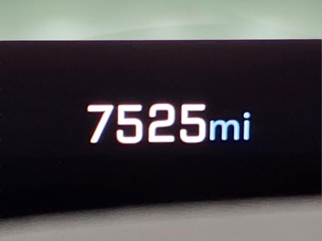 Used 2025 Chevrolet Equinox EV LT image 28