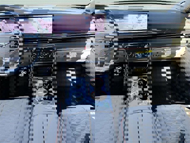 New 2025 Genesis GV80 3.5T e-SC image 11