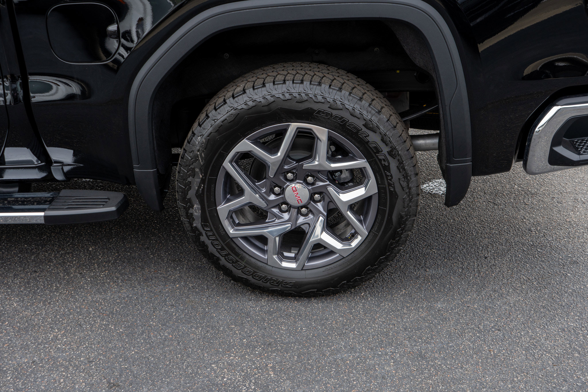 New 2026 GMC Sierra 1500 SLT AWD/4WD image 11