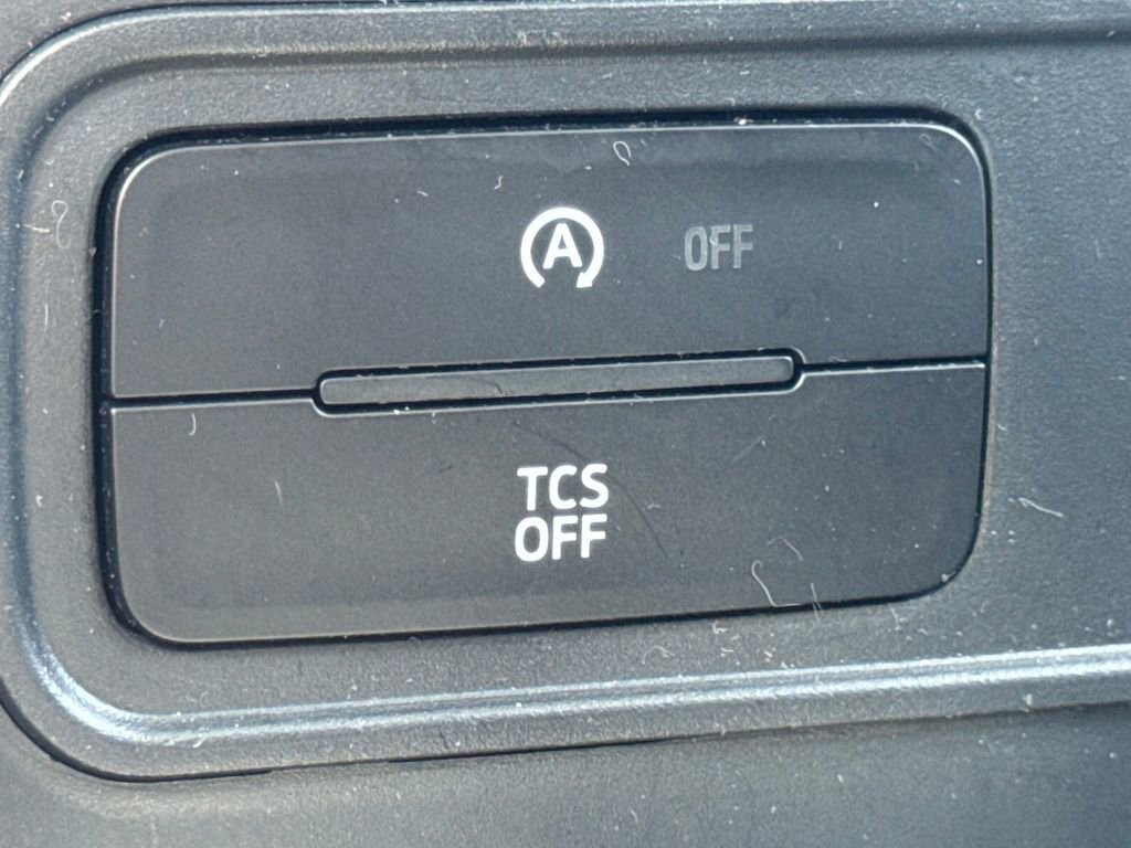 Used 2021 Ford EcoSport SE image 45