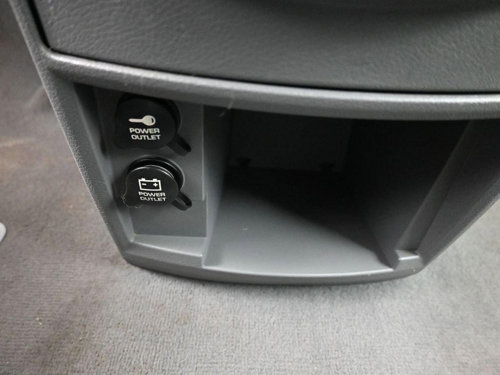 Used 2010 Dodge Grand Caravan SE w/ Climate Group image 14