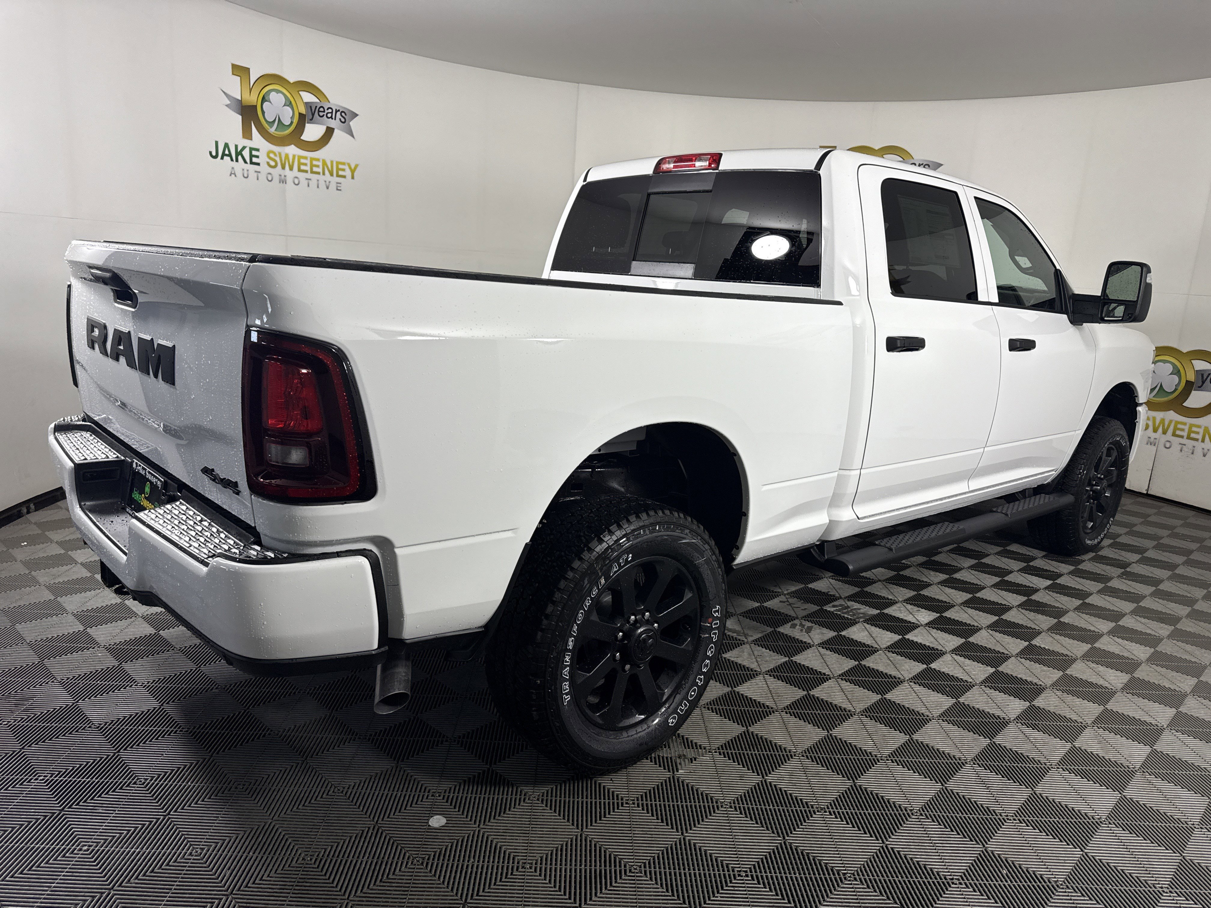 New 2026 RAM 2500 Tradesman AWD/4WD image 10