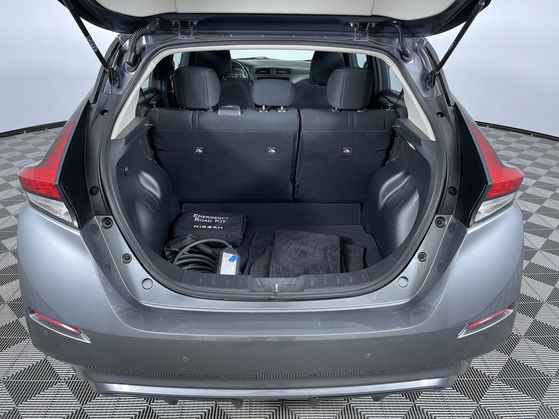 Certified 2024 Nissan Leaf SV Plus FWD image 24