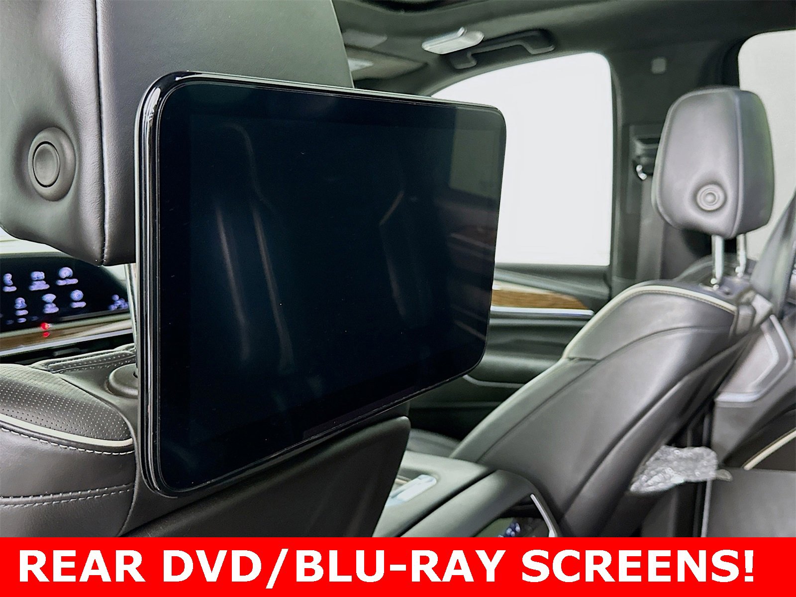 Used 2021 Cadillac Escalade ESV Sport Platinum w/ LPO, ONYX Package image 12