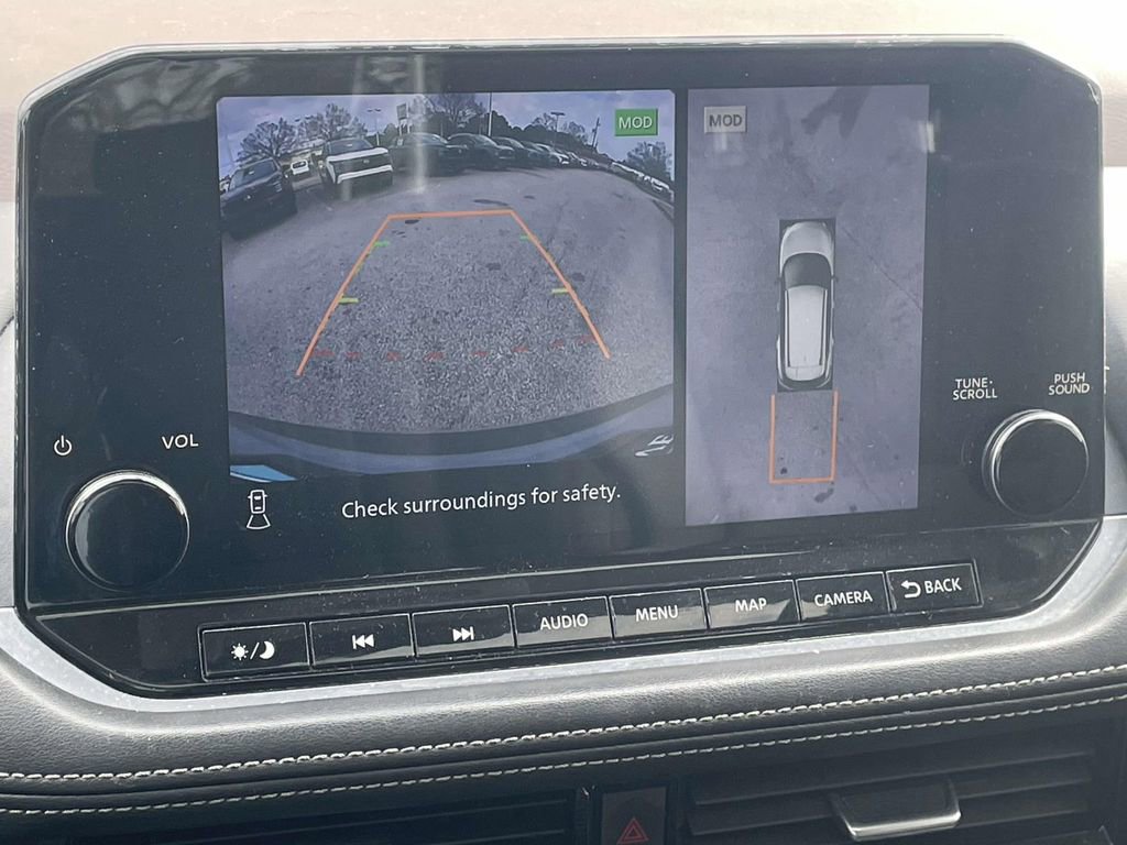 Used 2023 Nissan Rogue Platinum w/ Platinum Premium Package image 27