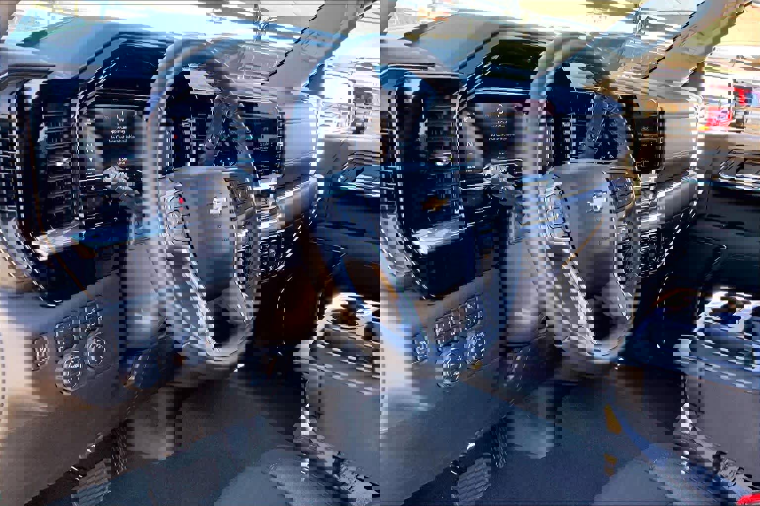 Used 2024 Chevrolet Silverado 1500 LT w/ Z71 Off-Road Package image 16