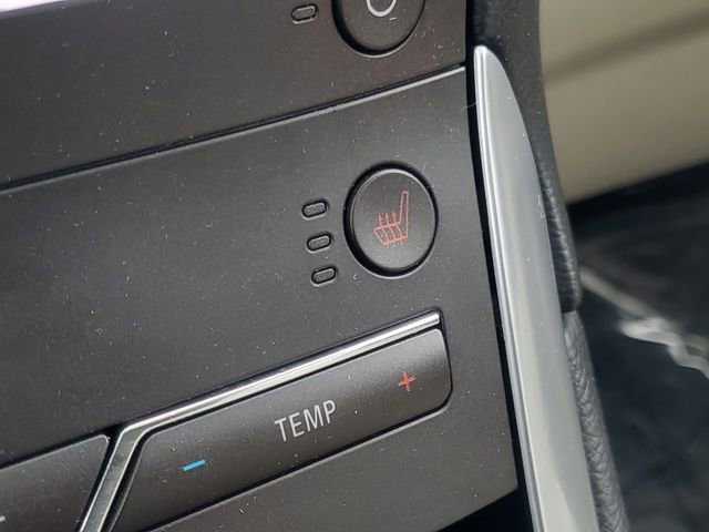 Used 2017 Ford Edge Titanium w/ Technology Package image 28