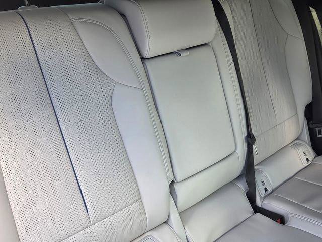 New 2026 Cadillac Lyriq Luxury RWD image 19