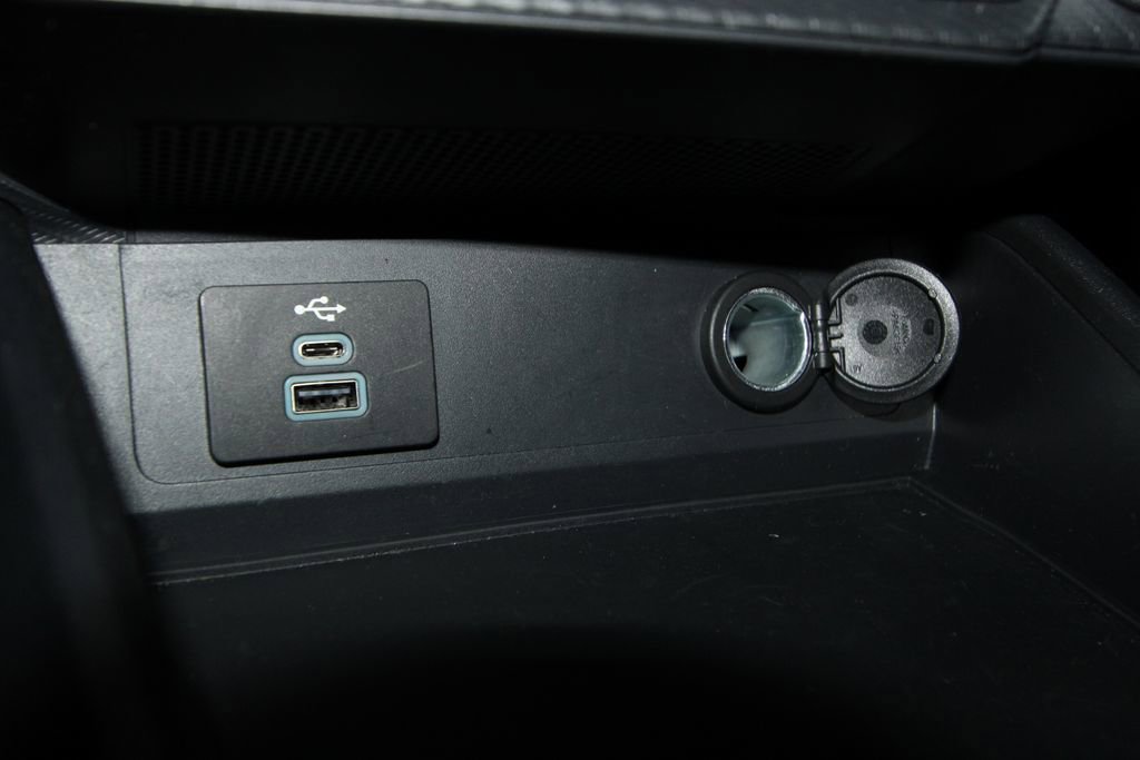 Used 2024 Ford Mustang GT RWD image 18