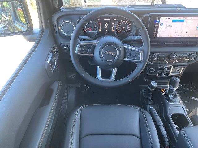 New 2025 Jeep Wrangler Unlimited Sahara AWD/4WD image 37