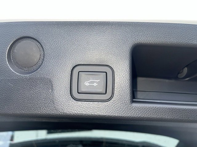 New 2026 Chevrolet Equinox LT w/ Convenience Package II image 13