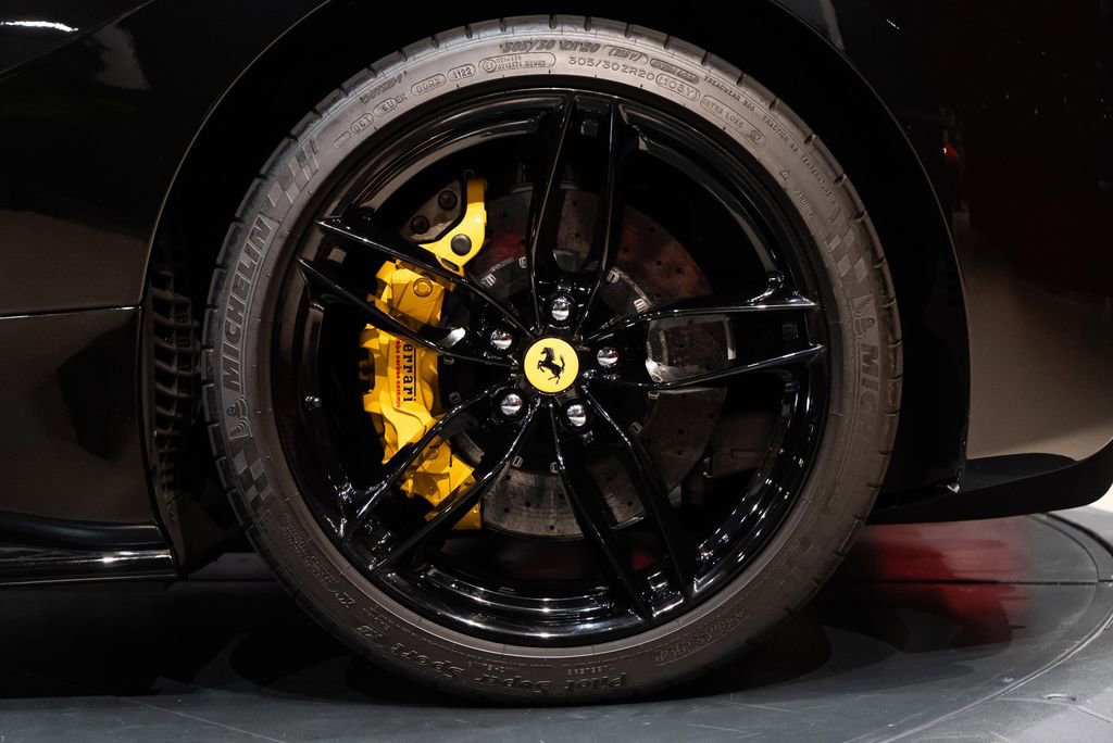 Used 2016 Ferrari 488 Spider RWD image 14