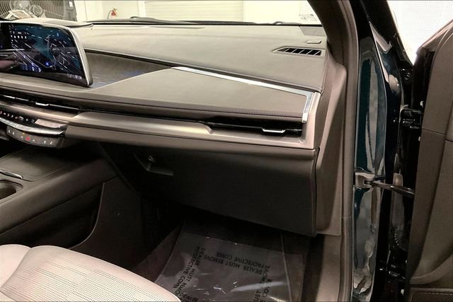 Used 2024 Cadillac XT4 Sport AWD/4WD image 19