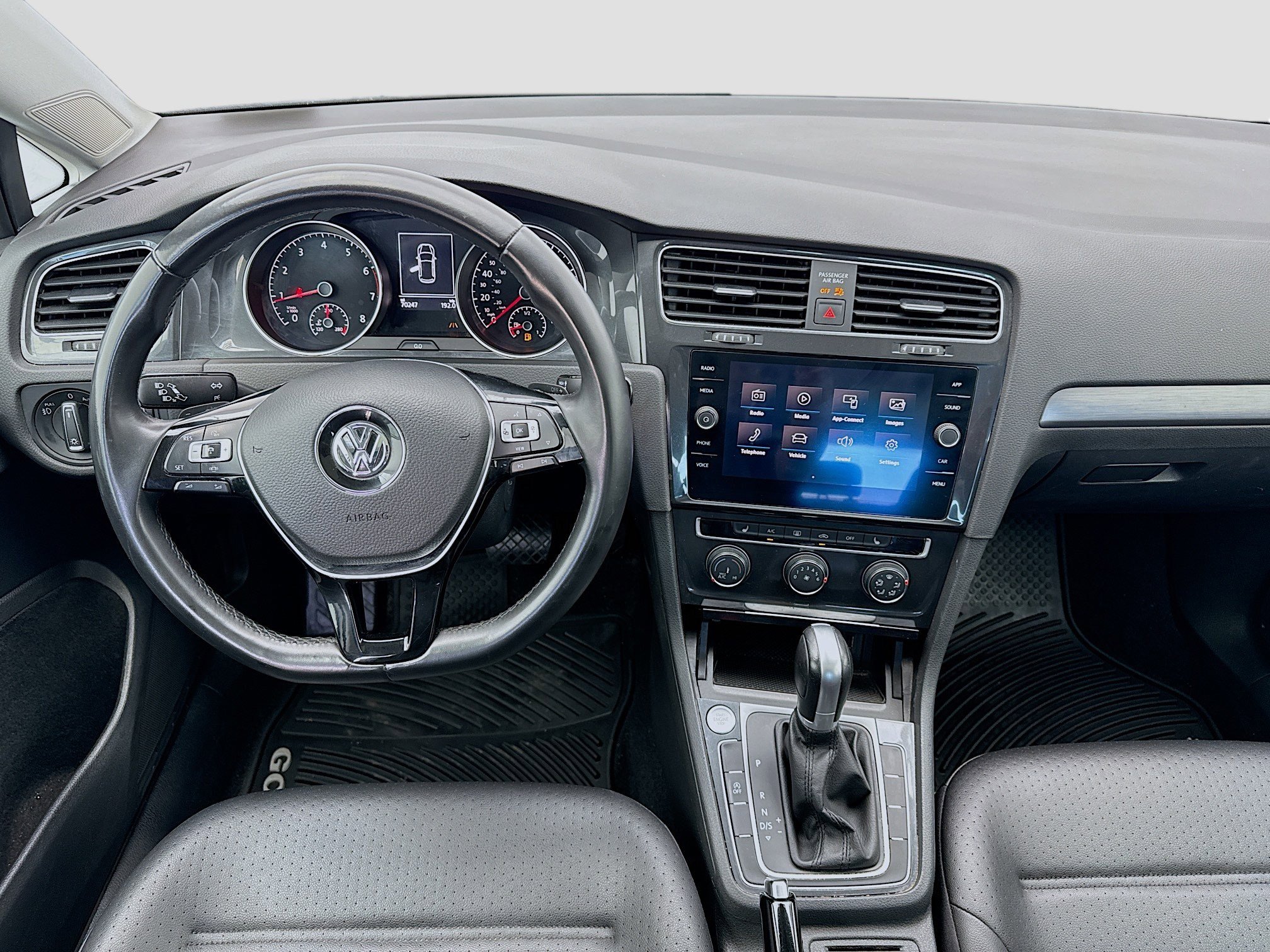 Used 2019 Volkswagen Golf SE w/ Driver Assistance Package image 15