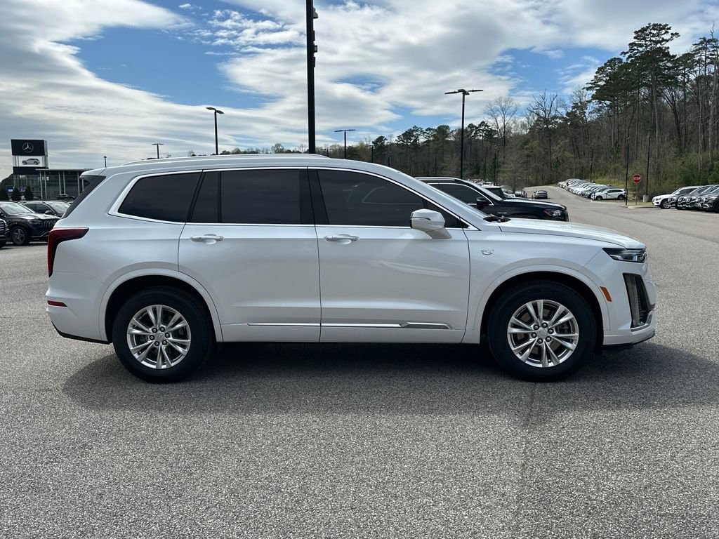 Used 2024 Cadillac XT6 Luxury image 13