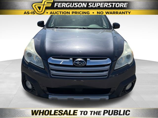 Used 2013 Subaru Outback 3.6R Limited w/ Moonroof Pkg AWD/4WD image 2