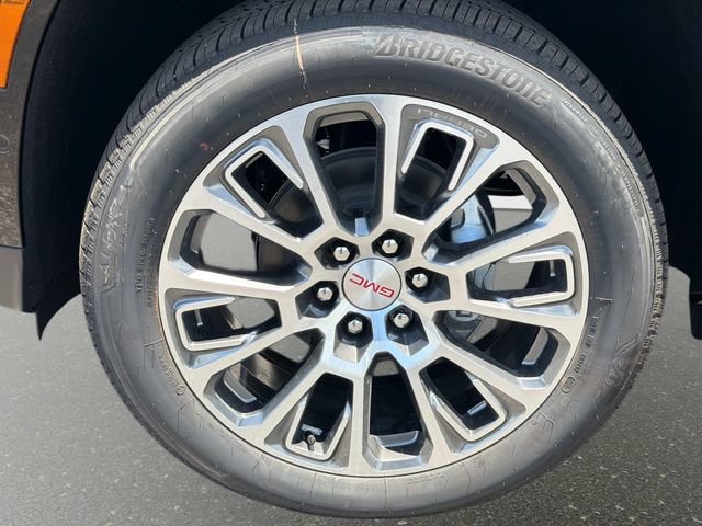 New 2026 GMC Yukon XL Denali w/ Denali Reserve Package AWD/4WD image 10