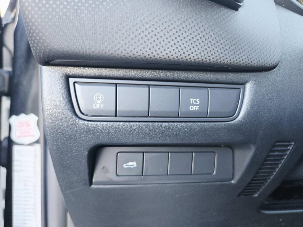 Used 2025 MAZDA CX-50 AWD 2.5 S w/ Premium Package image 35