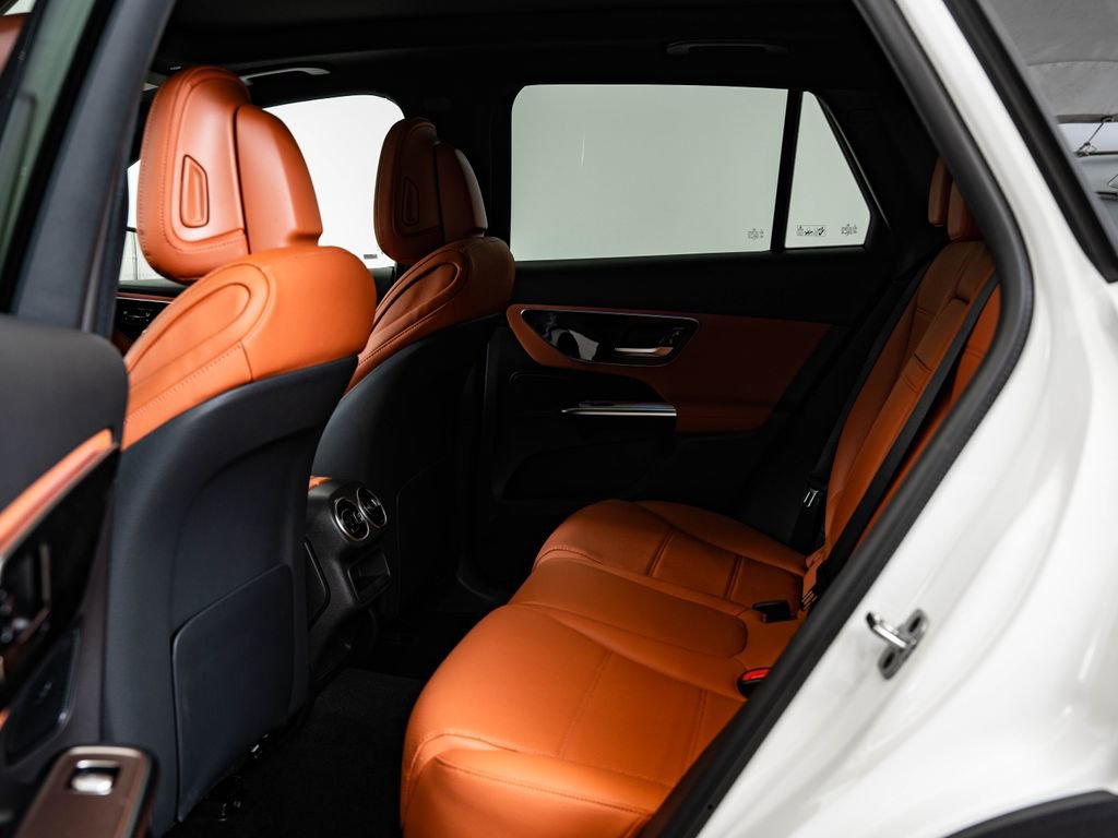 New 2026 Mercedes-Benz GLC 300 4MATIC image 42