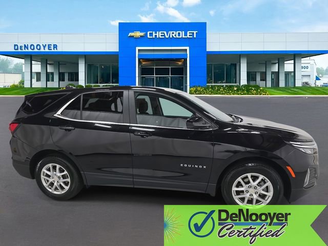 Used 2022 Chevrolet Equinox LT w/ LPO, Floor Liner Package image 4