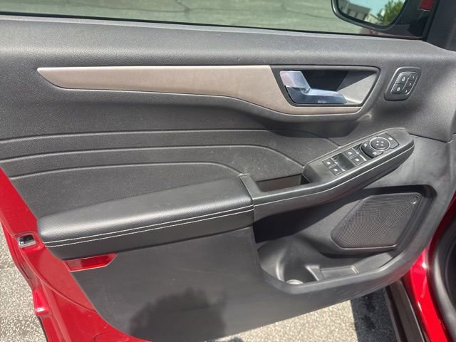 Used 2022 Ford Escape SEL w/ Technology Package image 23