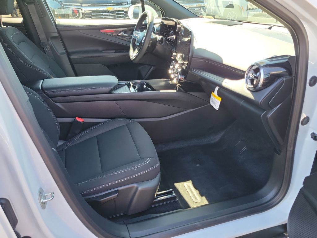 Used 2026 Chevrolet Blazer EV LT image 12