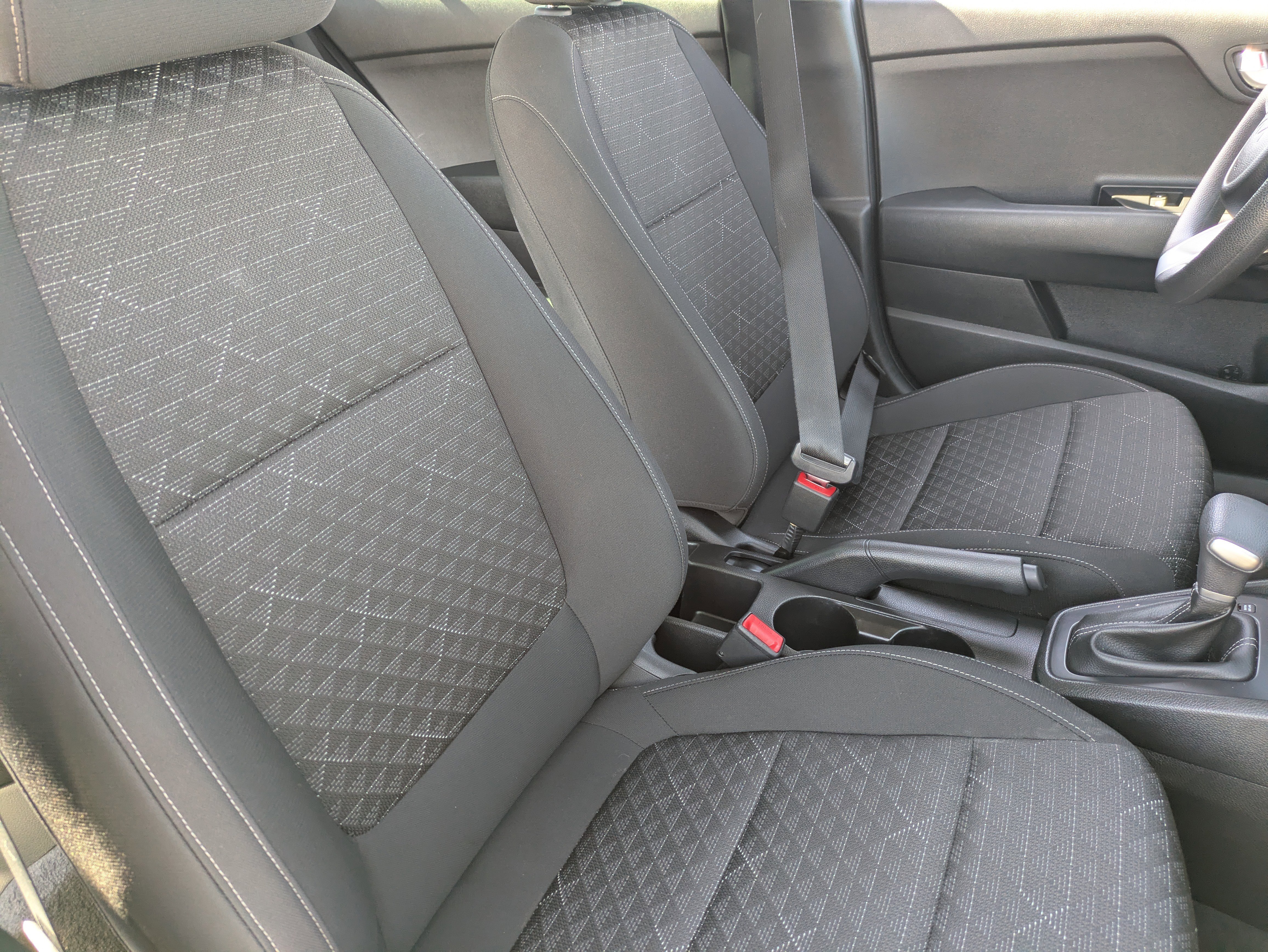 Used 2022 Kia Rio LX image 10