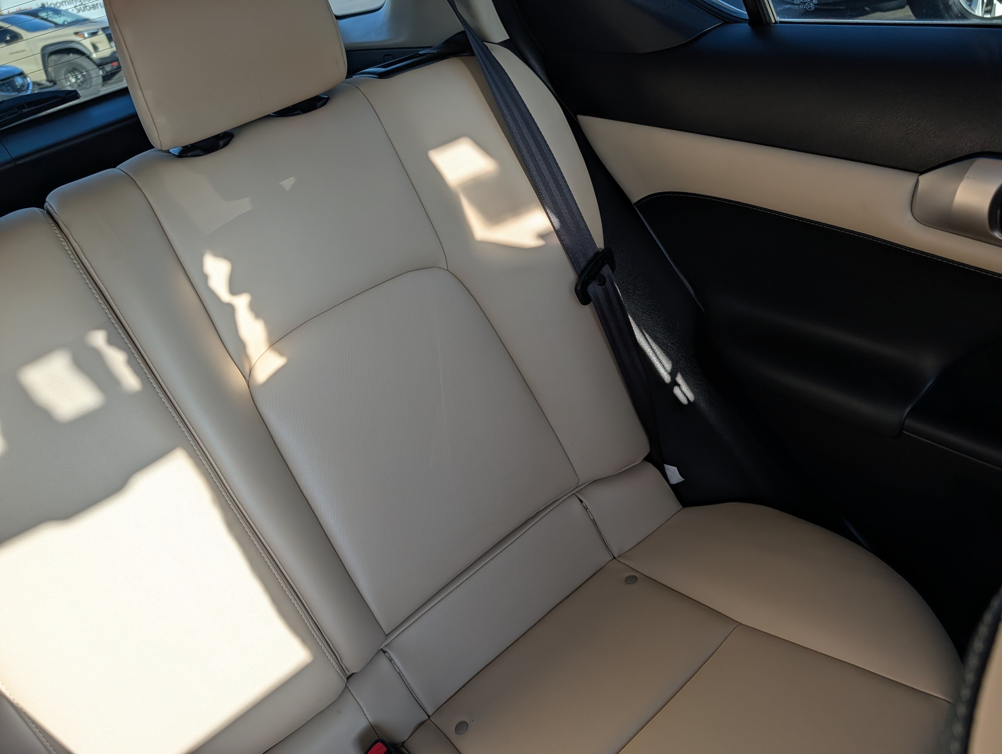 Used 2015 Lexus CT 200h FWD image 14