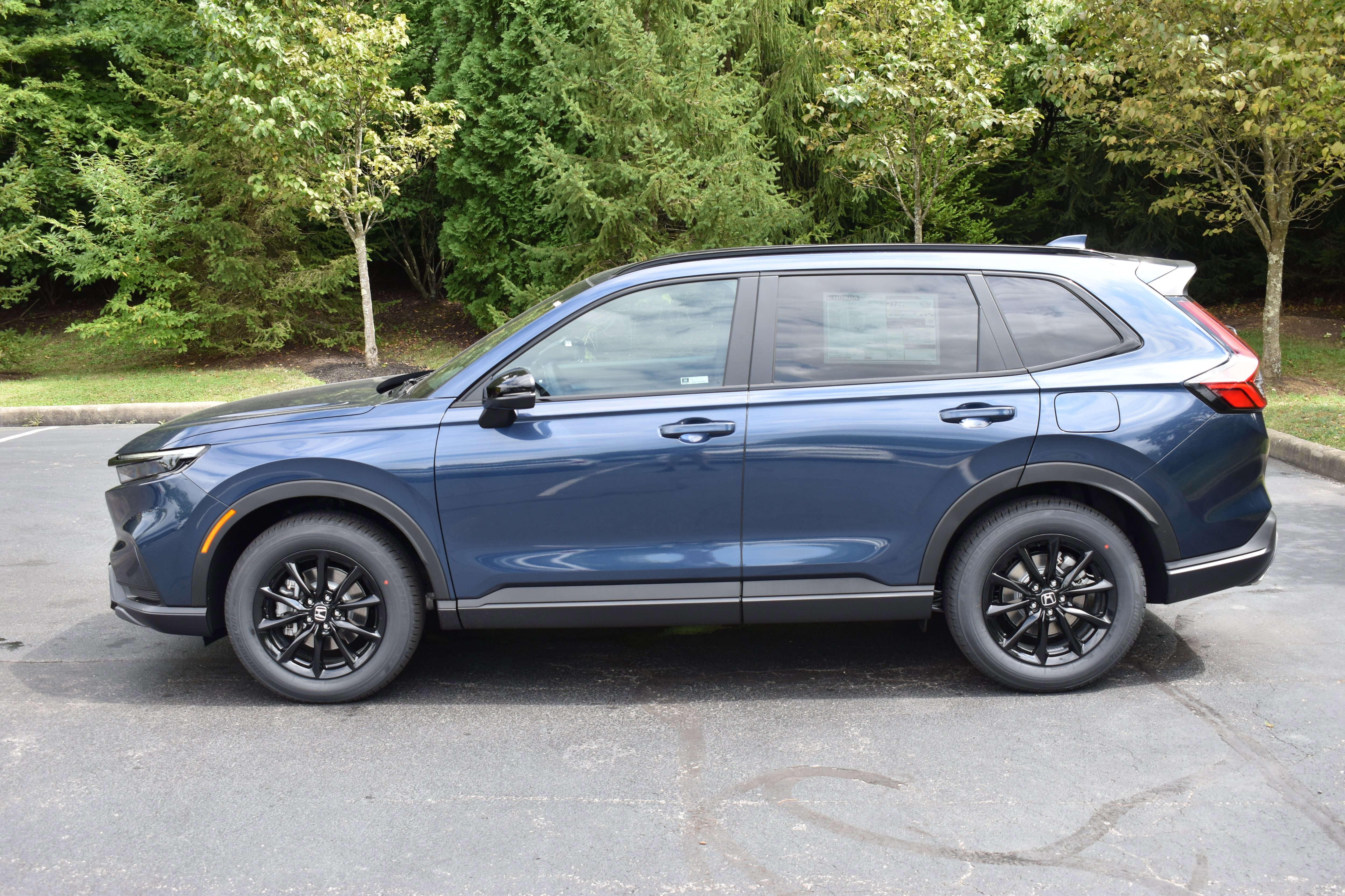 New 2026 Honda CR-V Sport image 4