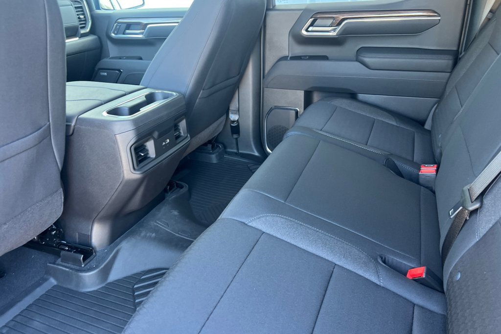 New 2026 Chevrolet Silverado 1500 LT Trail Boss w/ Convenience Package II image 9