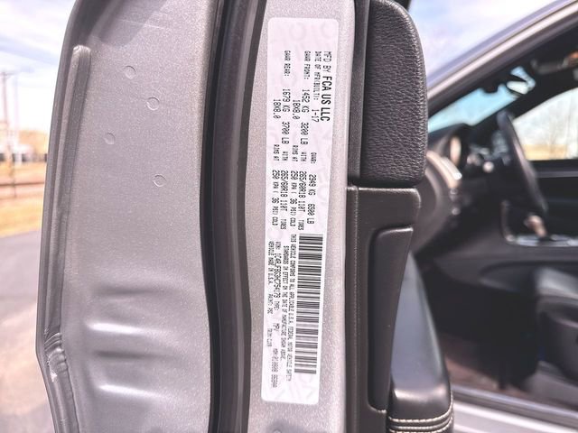 Used 2017 Jeep Grand Cherokee Limited image 33