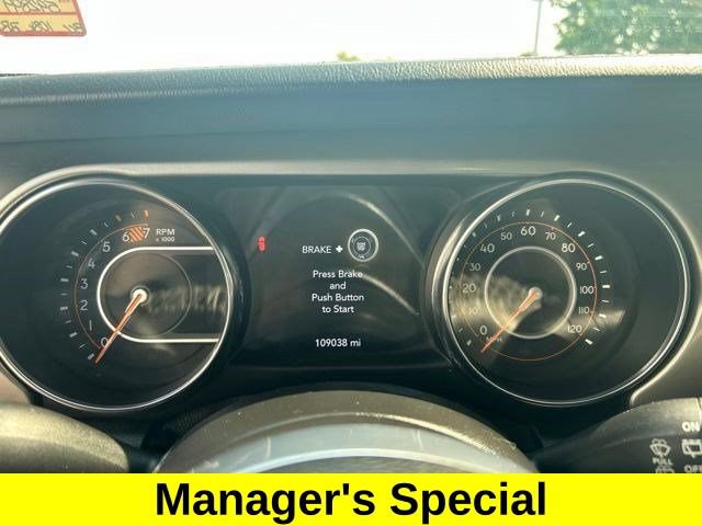 Used 2021 Jeep Wrangler Unlimited Sahara AWD/4WD image 13