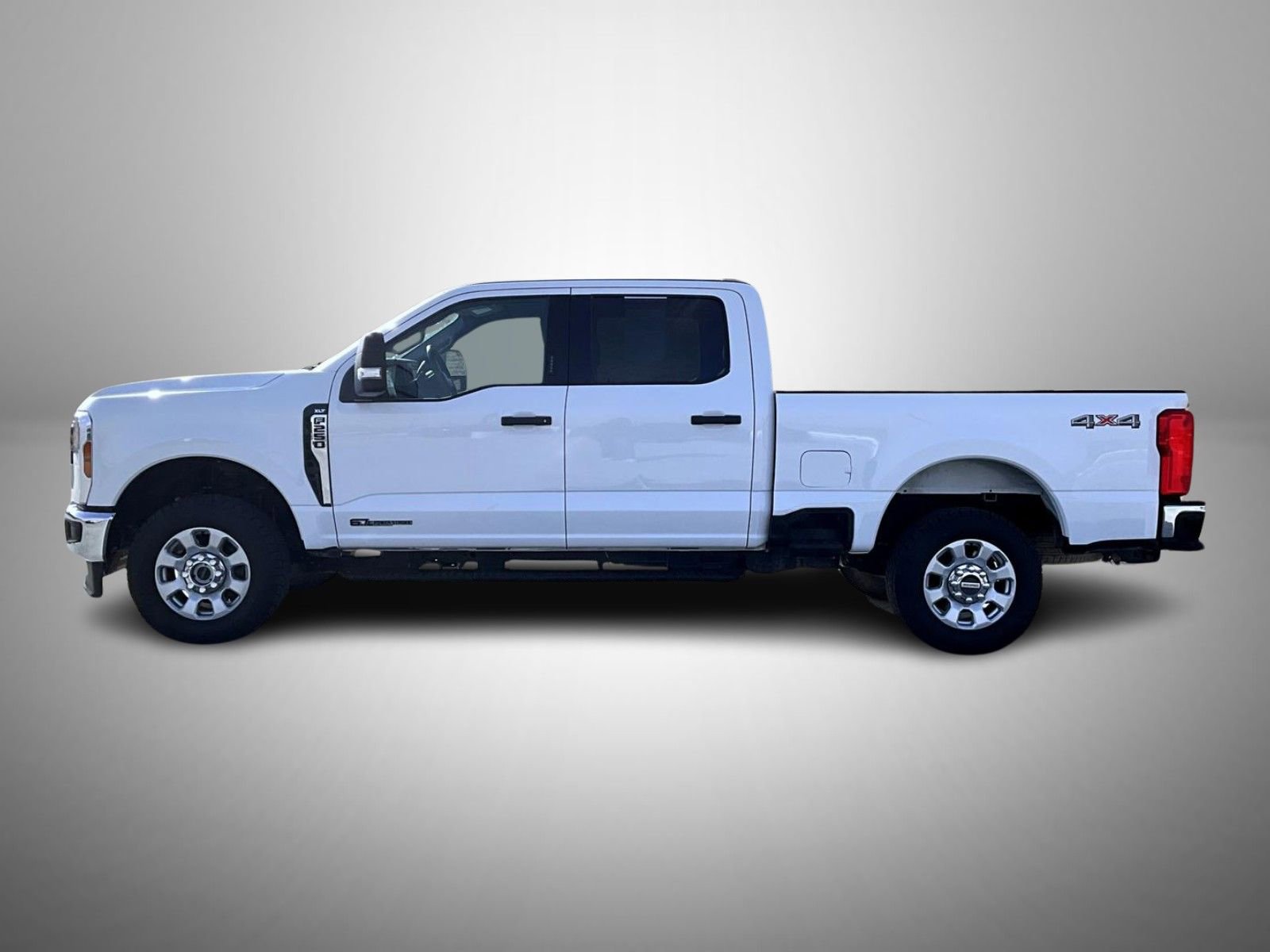 Used 2024 Ford F250 XLT image 8