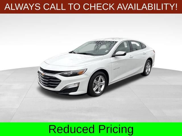 Used 2024 Chevrolet Malibu LS w/ Driver Confidence Package FWD image 3