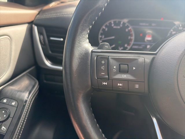 Used 2023 Nissan Rogue SV w/ SV Premium B Package AWD/4WD image 19