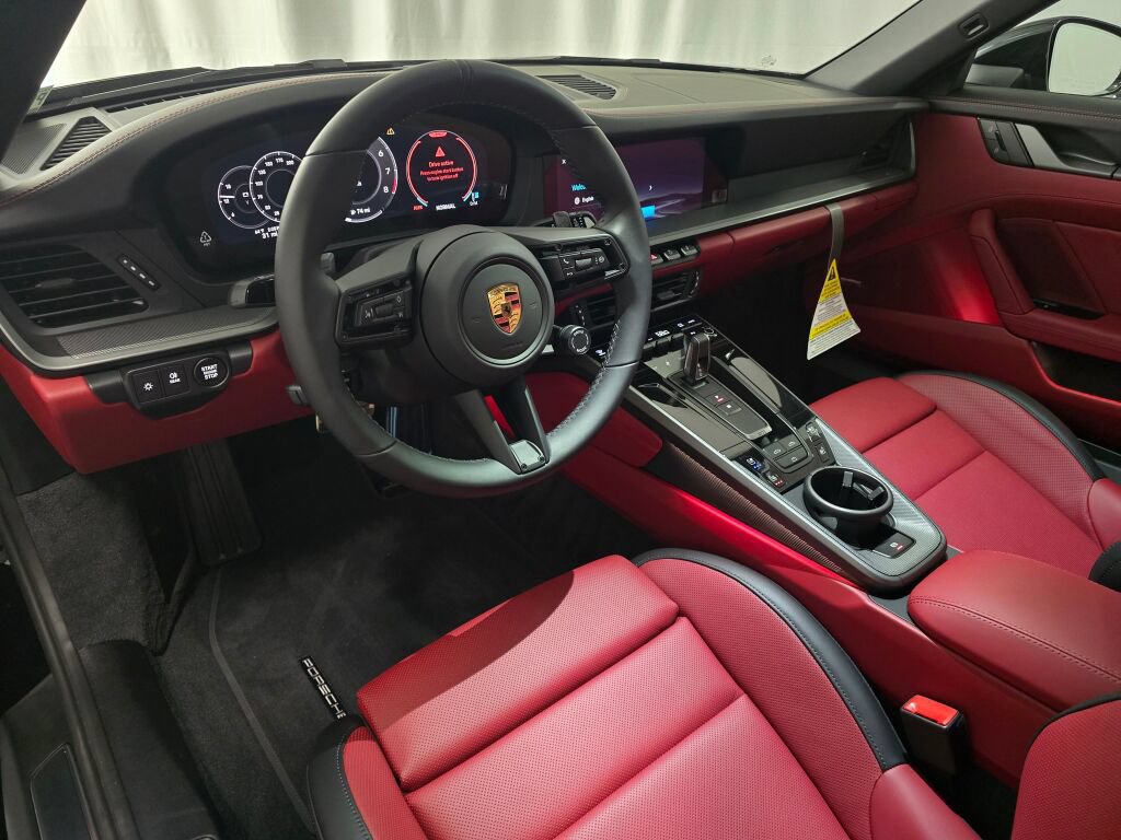 New 2026 Porsche 911 Carrera RWD image 4