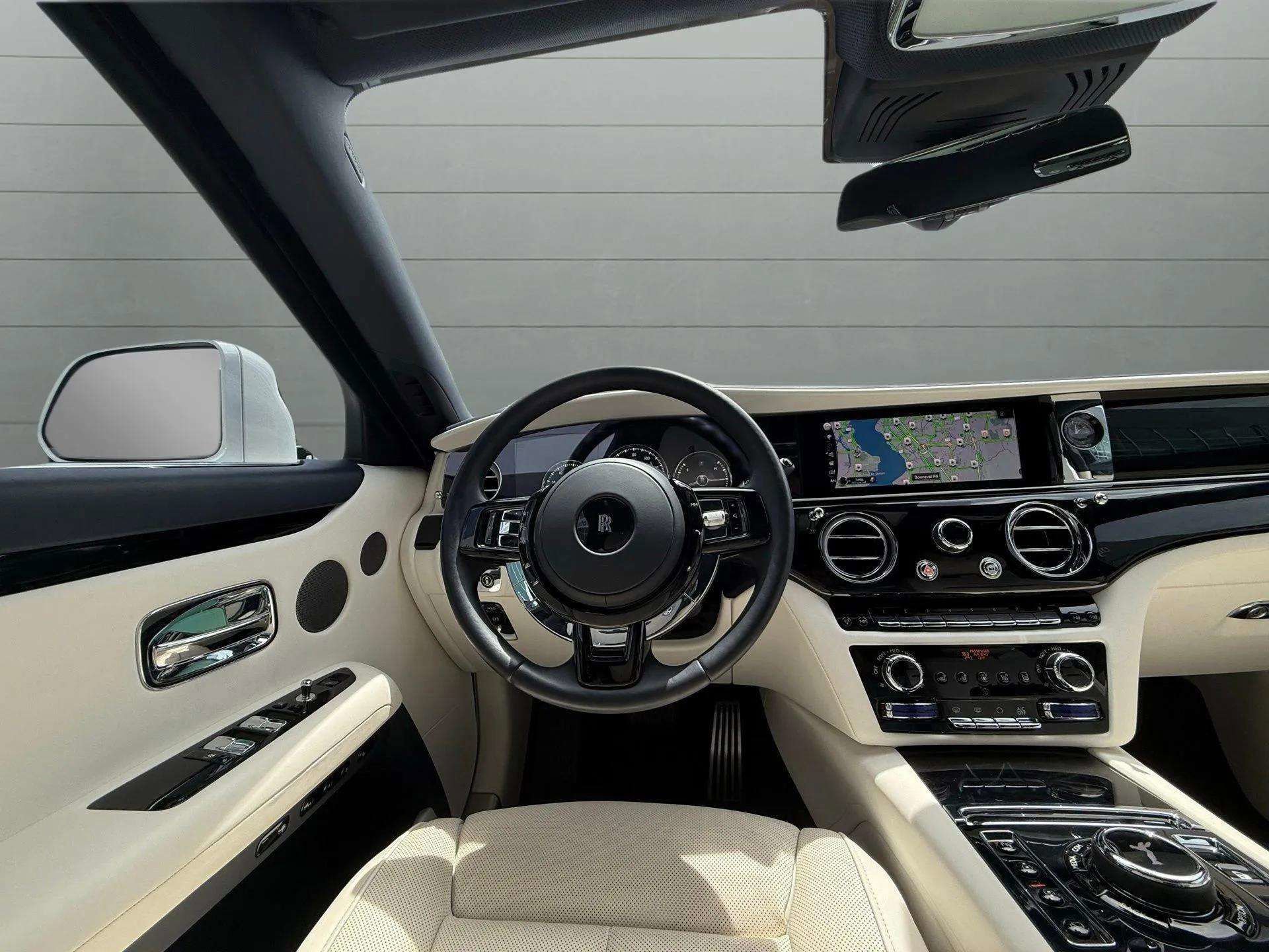 Used 2022 Rolls-Royce Ghost AWD/4WD image 42