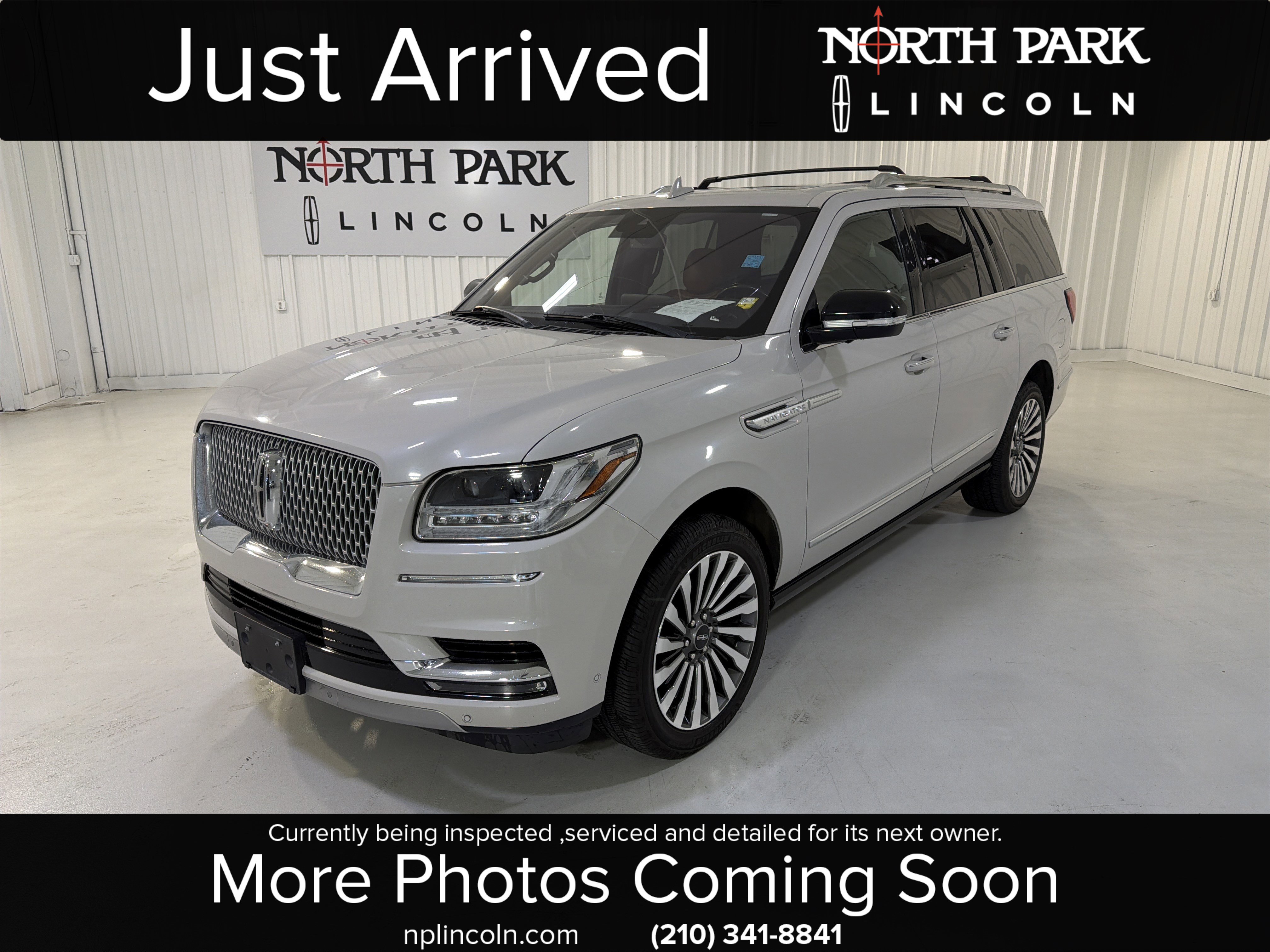 Used 2020 Lincoln Navigator L Reserve w/ Luxury Package AWD/4WD image 1