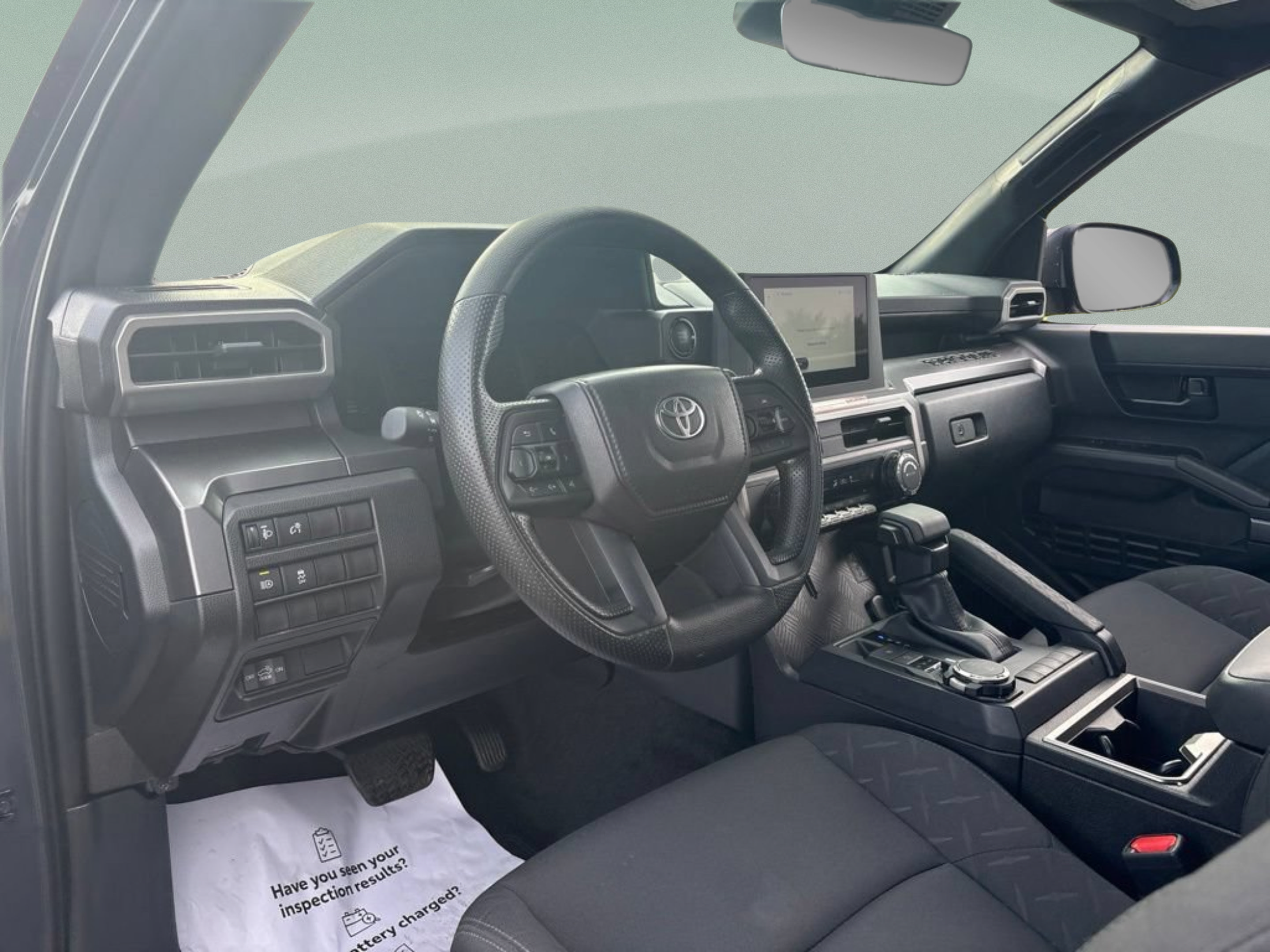 Certified 2025 Toyota Tacoma SR5 AWD/4WD image 17