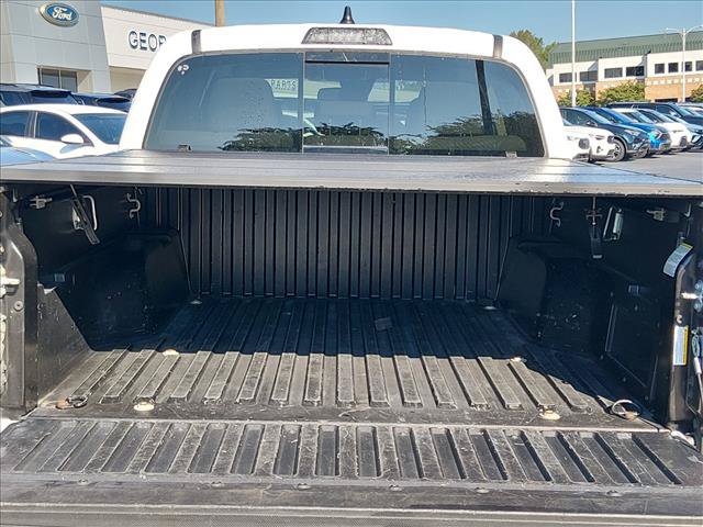 Used 2022 Toyota Tacoma SR5 w/ Technology Package RWD image 14